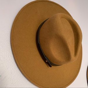 Tan Hat